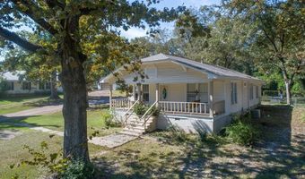 209 N. Pontotoc, Bruce, MS 38915