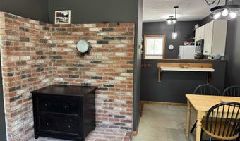 1294 Rte 175 7, Campton, NH 03223