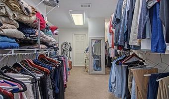 3698 Lakeview Dr, Tucker, GA 30084
