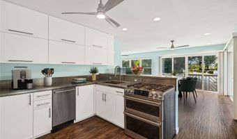 676 Mokapu Rd, Kailua, HI 96734