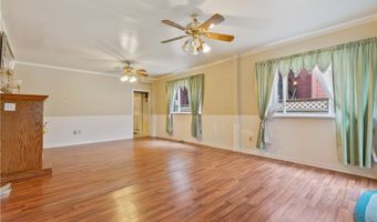 2422 E Carson St, Airville, PA 15203