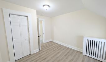 371 1st St, Albany, NY 12206