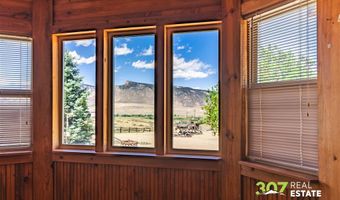 28 Grande View Dr, Cody, WY 82414