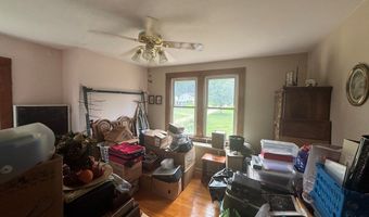 276 Blue Jay Dr, Beaver, WV 25813