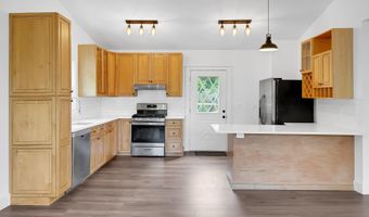 383 Navesink Ave, Atlantic Highlands, NJ 07716