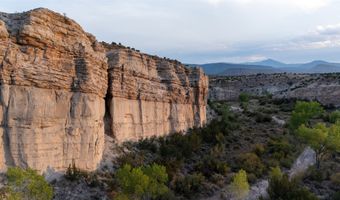 Plaza Blanca Ranch, Abiquiu, NM 87510
