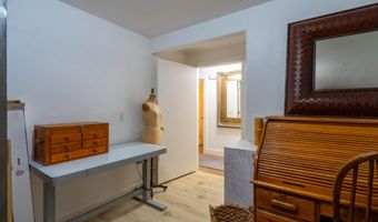 944 W Foothill Dr, Apple Valley, UT 84737