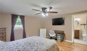 409 Shoreham Dr, Allison Park, PA 15101