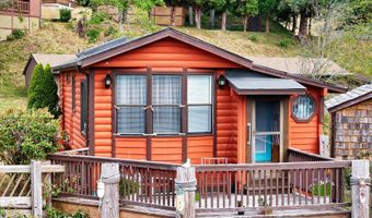 19921 WHALESHEAD Rd M2, Brookings, OR 97415