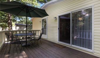 8 King Philip Rd, Coventry, RI 02816