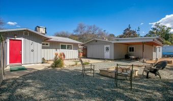 605 Arnold Way, Alpine, CA 91901