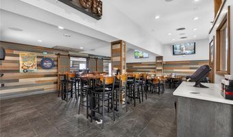 8713 Gravois Rd, Affton, MO 63123