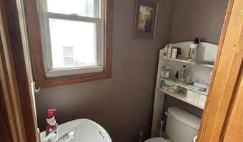 230 Pleasant St, Ashland, OH 44805