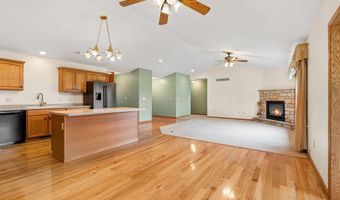 1706 22nd Ave SW, Austin, MN 55912