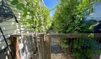 221 Gold Hill Dr, Carson City, NV 89706