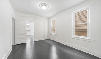 52 E 48TH St, Bayonne, NJ 07002