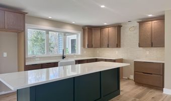 101 Lindbergh Cir, Albrightsville, PA 18210