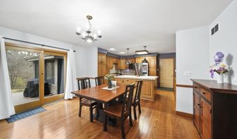 1544 Brookfield Ct, Adrian, MI 49221