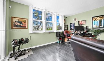 9341 E Bay Harbor Dr 3D, Bay Harbor Islands, FL 33154