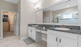 6504 MAIDEN SEA Dr, Apollo Beach, FL 33572