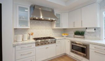 6717 Alta Vista Dr, Rancho Palos Verdes, CA 90275