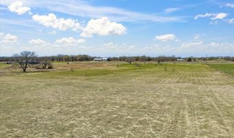 160 Rolling Hills Blvd, Alvord, TX 76225