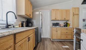611 Heartwood Ln, Albany, GA 31705