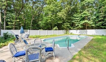 165 Stone Dam Rd, Glocester, RI 02857