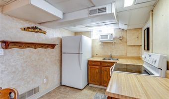 2376 S Seneca Ave, Alliance, OH 44601