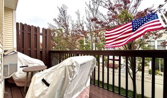 34 MARINA Dr, Bayonne, NJ 07002