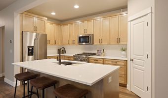 1553 NW Lewis St, Bend, OR 97703