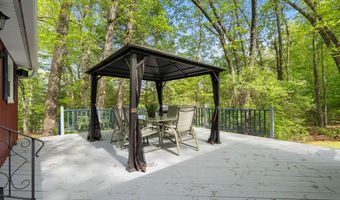 12 Lord Jeffrey Dr, Amherst, NH 03031