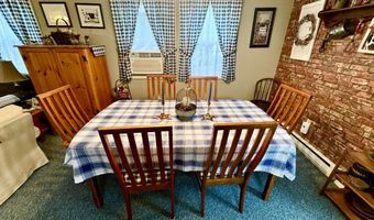 106 Burnshaw Ln, Albrightsville, PA 18210