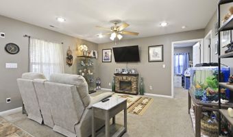 440 W Walnut St, Auxvasse, MO 65231