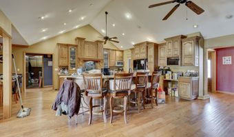 129 Riverview Dr, Anderson, MO 64831