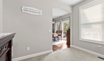 4313 Parkview Cir, Anoka, MN 55303
