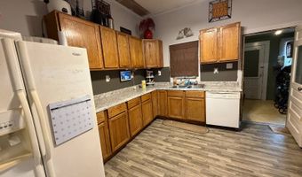 465 N Walnut St, Ainsworth, NE 69210