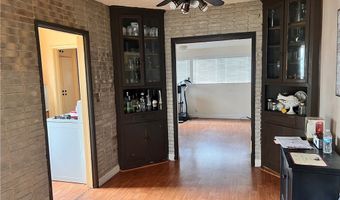 1423 S Poinsettia Ave, Compton, CA 90221