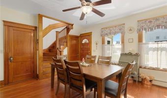 19 Bouvier Ave, Lincoln, RI 02838