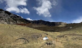 635 Road 8VC, Clark, WY 82435