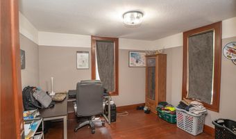 2116 Newton St, Akron, OH 44305