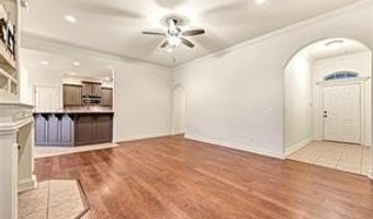 5002 SW Golden Eagle Ave, Bentonville, AR 72713