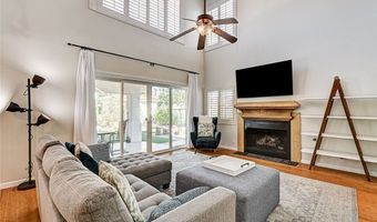 33 Reyburn Dr, Henderson, NV 89074