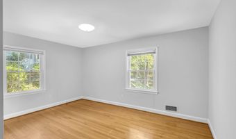 3548 N VALLEY St, Arlington, VA 22207