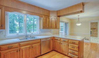 5 STUART Dr, Dover, DE 19901