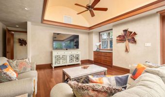 230 E Panana Pl, Kihei, HI 96753