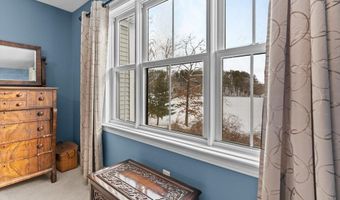 34 Cutter Ln 69, Amesbury, MA 01913