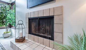 2765 Gladstone Ave, Ann Arbor, MI 48104
