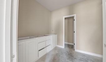 2020 Skylark Dr, Beebe, AR 72012