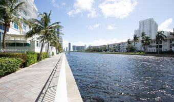 3000 NE 188th St 706, Aventura, FL 33180